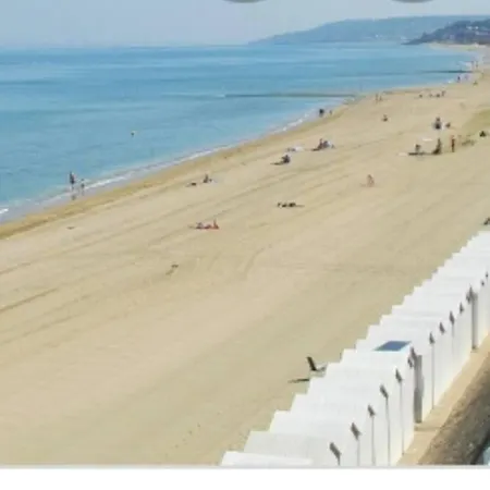 T2 Cosy/balcon Sud Ouest/300m-mer/villers Sur *