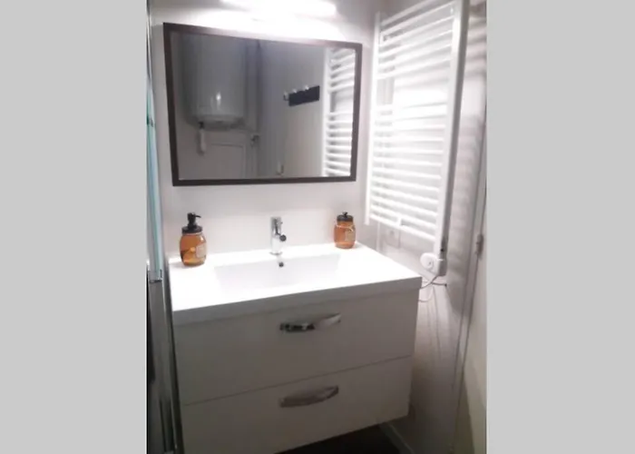 T2 Cosy/balcon Sud Ouest/300m-mer/villers Sur Villers-sur-Mer