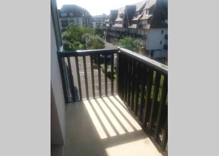 T2 Cosy/balcon Sud Ouest/300m-mer/villers Sur Villers-sur-Mer